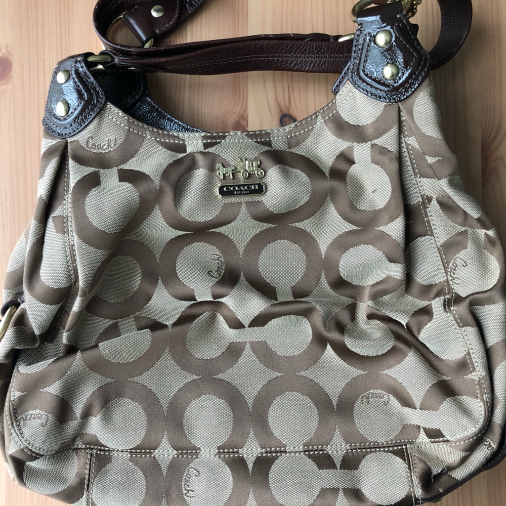 Coach shoulder bag